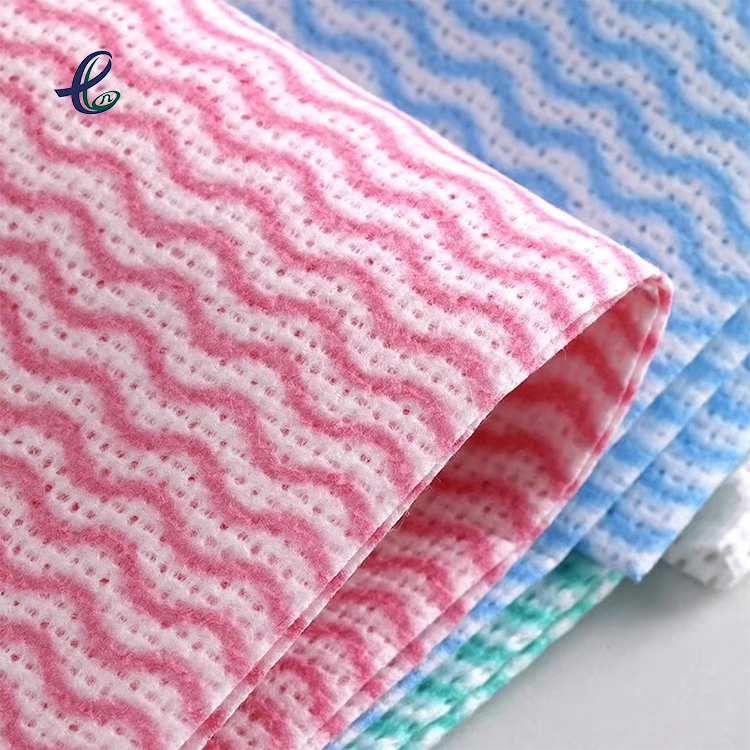 Exploring the Differences: Nonwoven Fabric vs. Woven Fabric for Industrial Applications